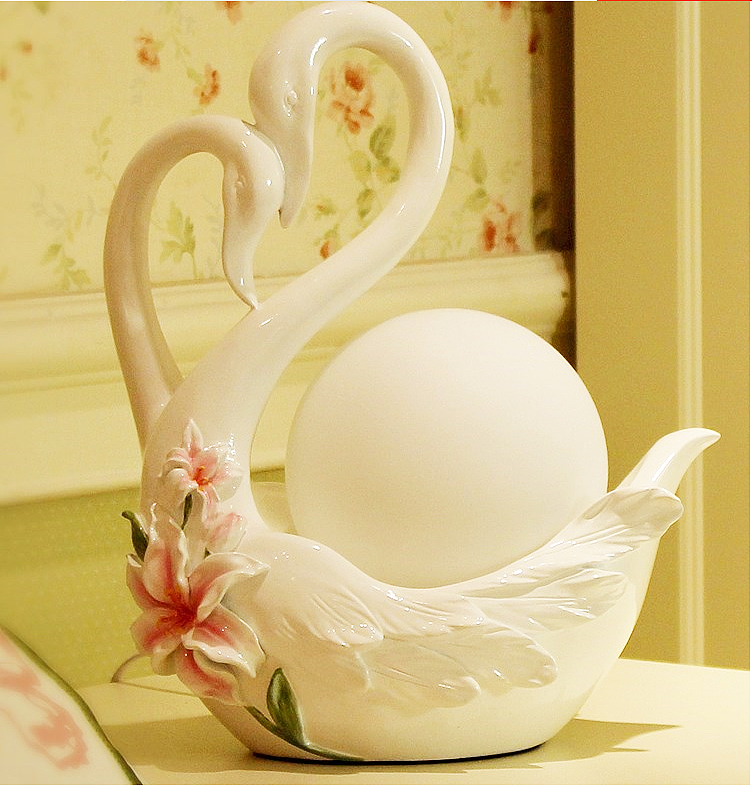 时尚婚庆台灯床头装饰台灯