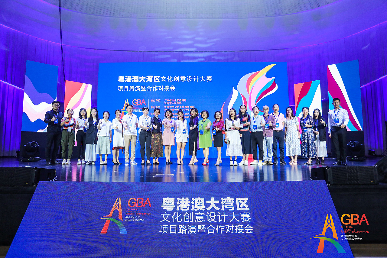 获奖作品：《神宠瑞舞：吴川梅菉头貔貅舞》（图ZMjYyNjA4NTY4） - 人文/纪实摄影 - 站酷设计师HUANGYINHUI原创素材 - 站酷ZCOOL