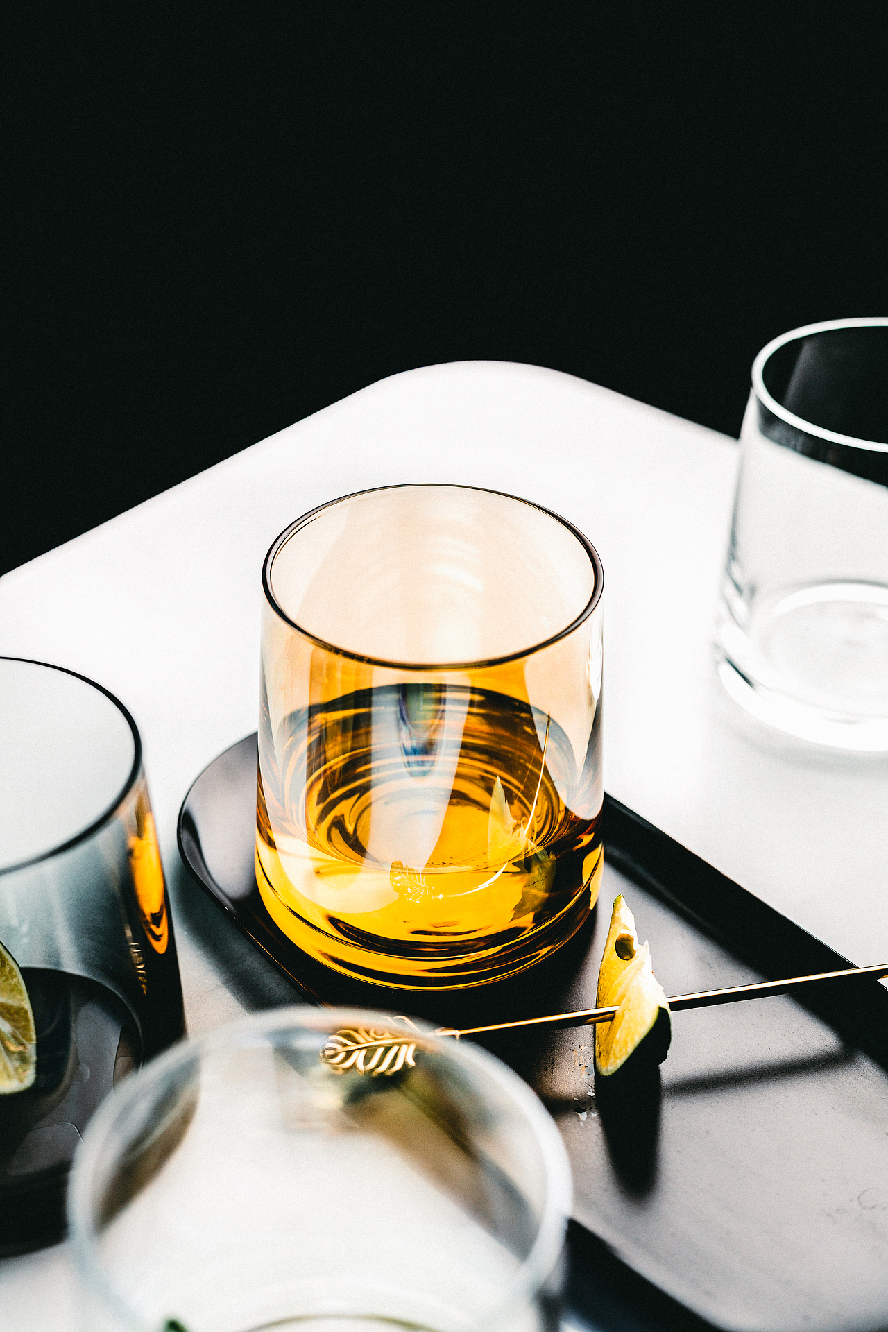 炫彩玻璃杯淘宝摄影静物摄影商业摄影电商摄影