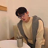 谈情不如逗狗8的头像