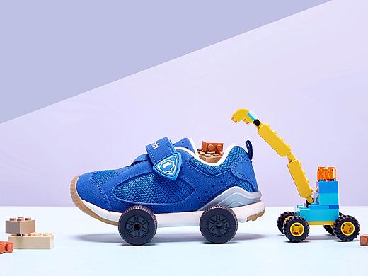 Shoes with LEGO