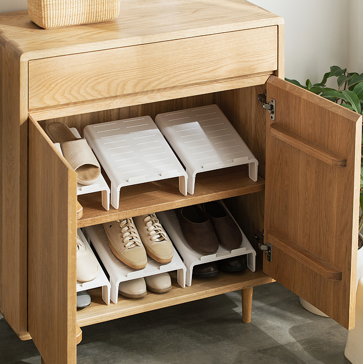 可拆卸，调整高度的双层鞋盒
<br><br>结语<br>进入2019后由于工作压力变大，阿吉发现自己可自由支配的时间陡减，所以最近更新的频率也有所减缓。希望大家多多理解，放心我不会弃更的！