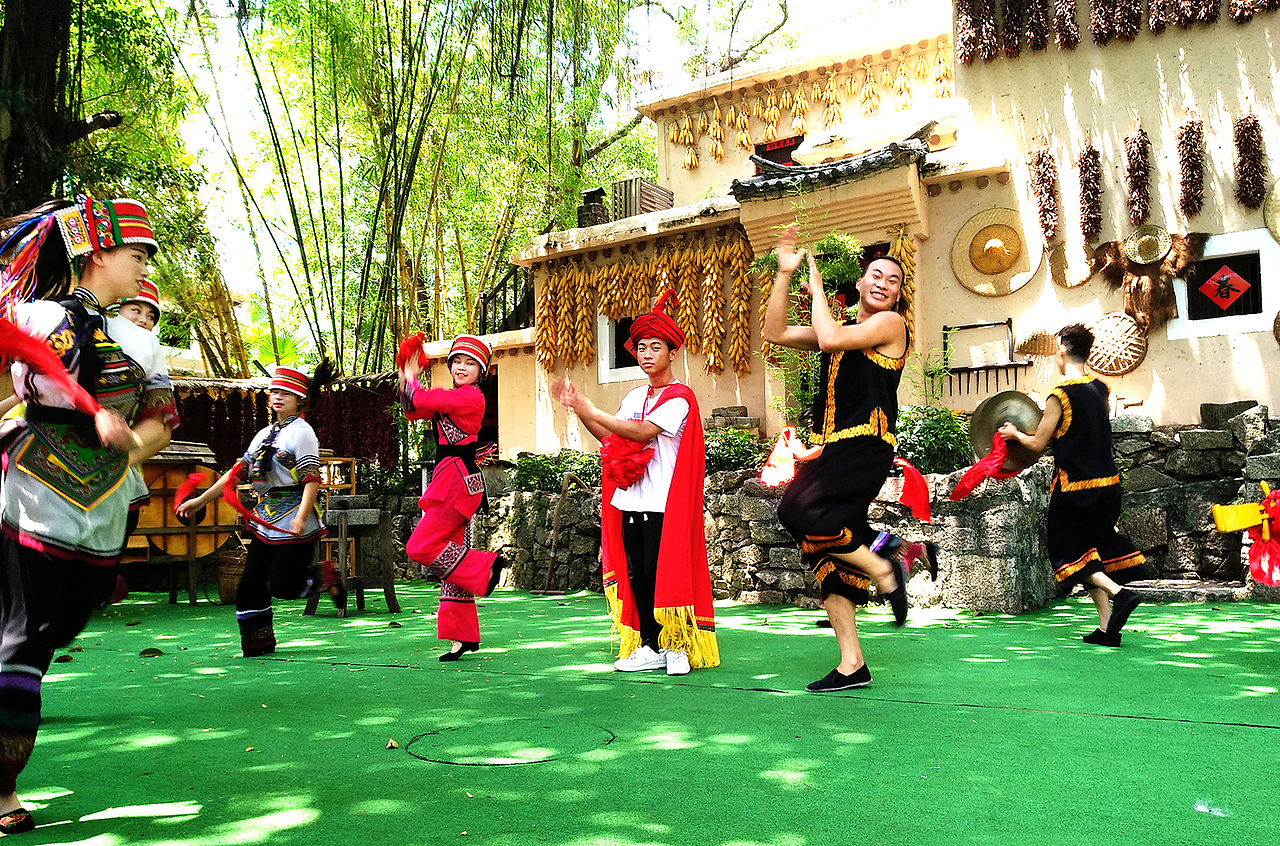 camera Raw 稍微处理一下。