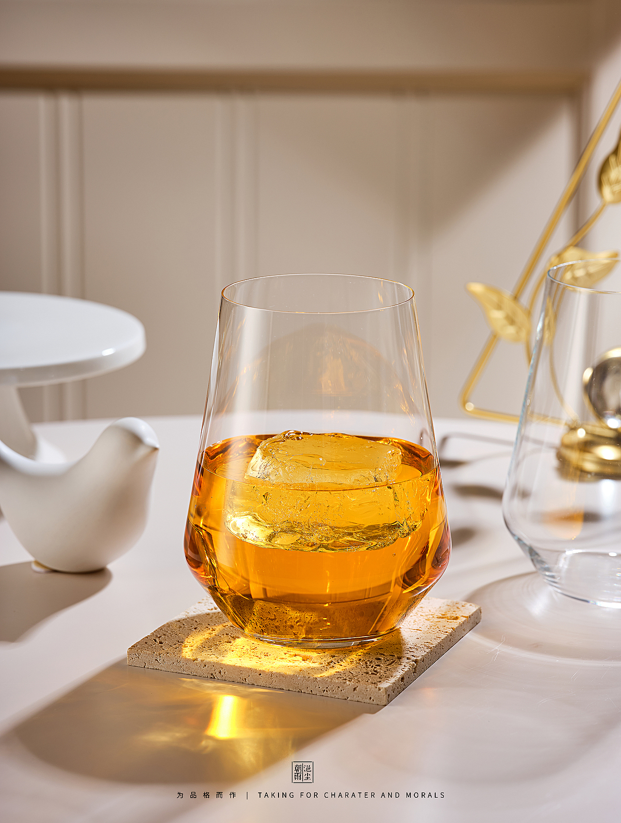 高端玻璃酒杯拍摄