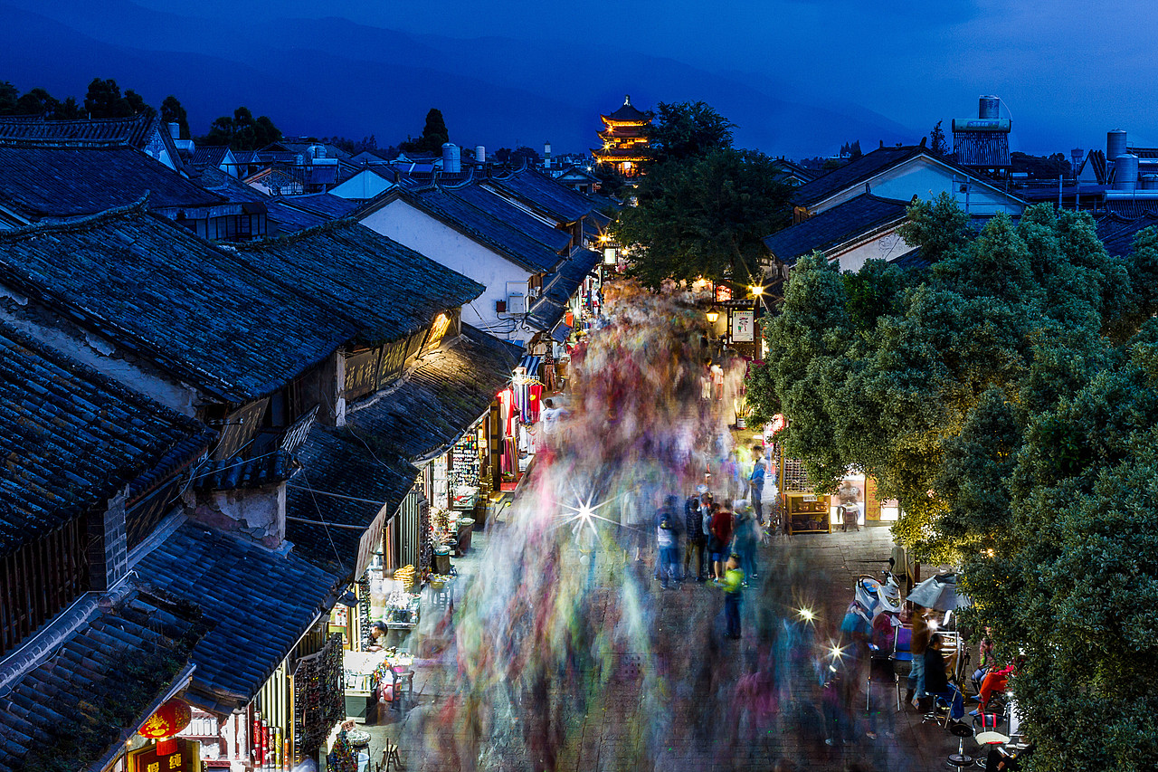 人群中最亮的星