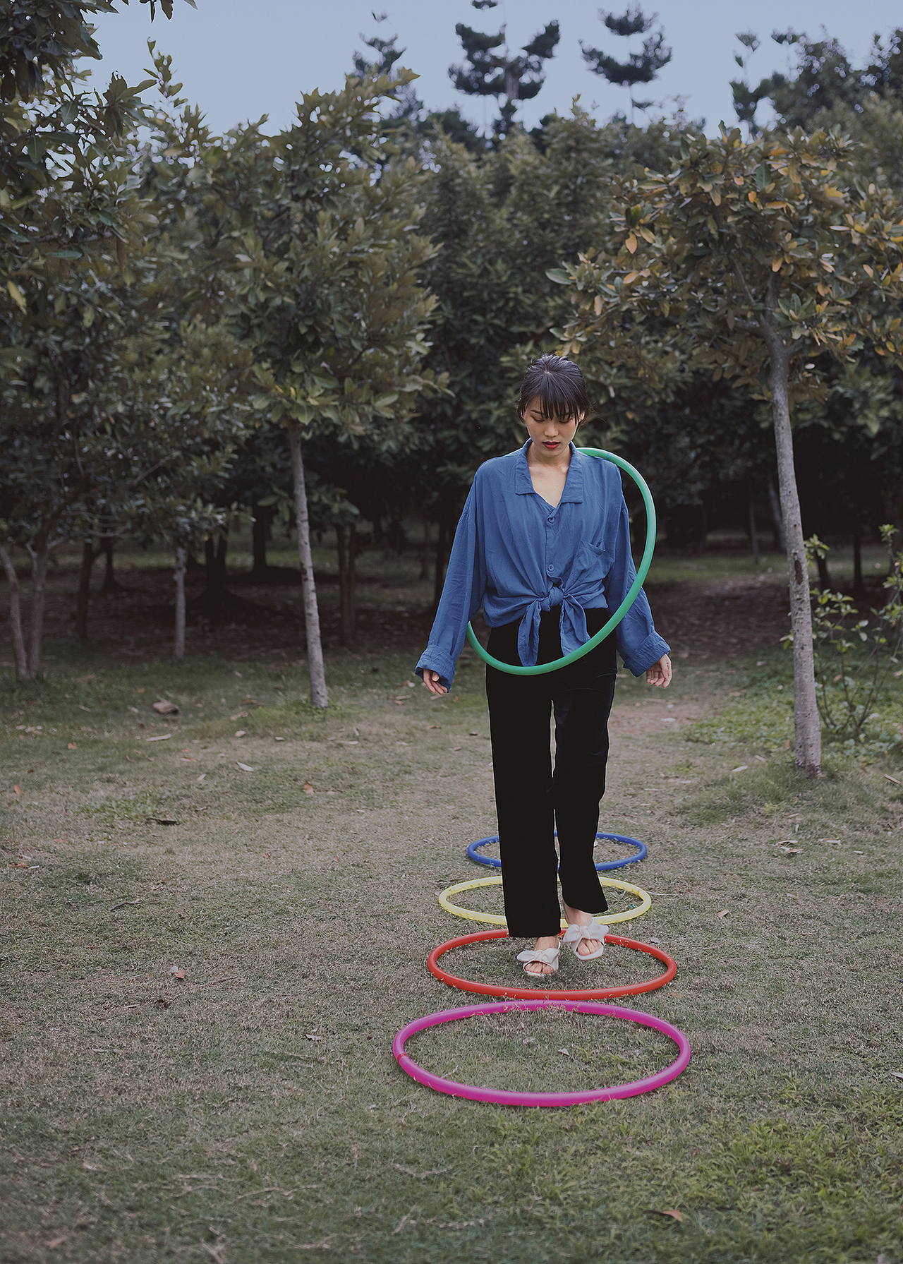 每個人都是孤島 渴望被依靠（圖ZMTU3Nzc3MzU2） - 人像攝影 - 站酷設(shè)計師林視界原創(chuàng)素材 - 站酷ZCOOL