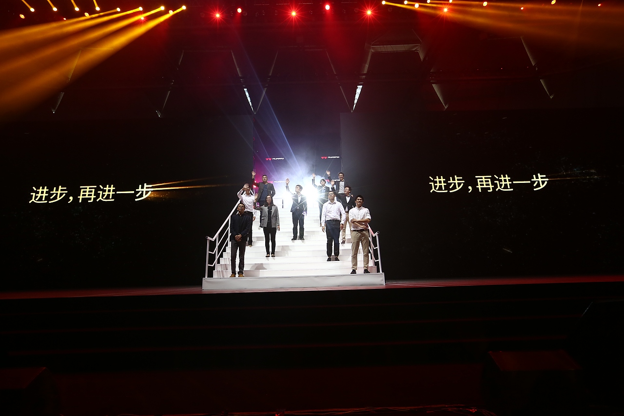 华为MATE9旗舰手机中国区发布会(图ZMjc4MTU4NTI4) - 展陈设计 - 站酷设计师bj007here原创素材 - 站酷ZCOOL