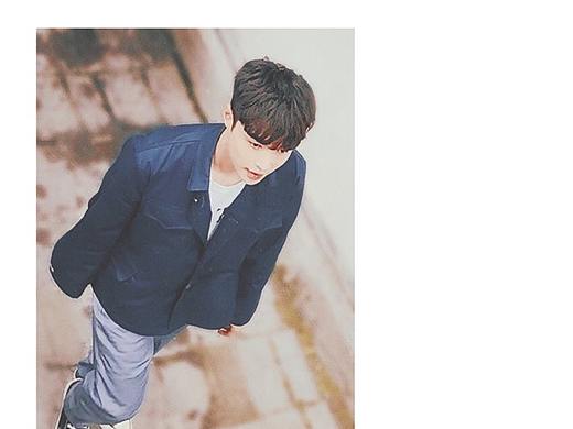 哪兒餐廳（個(gè)人主頁(yè)-ZMjczNzczMTI=） - APP界面 - 站酷設(shè)計(jì)師耀眼興興原創(chuàng)素材 - 站酷ZCOOL