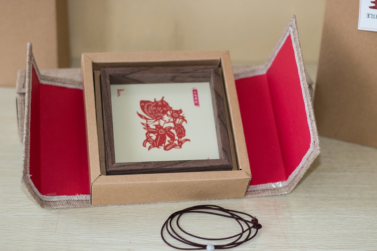 王飞剪纸 · “述”系列剪纸包装设计（图ZMTI0NzM4NzIw） - 包装 - 站酷设计师_HeAnn原创素材 - 站酷ZCOOL