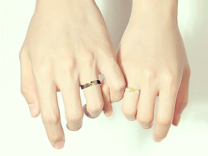 如影随形（图ZMTY0MDM1Nzc2） - 首饰设计 - 站酷设计师四月一日灵异事件原创素材 - 站酷ZCOOL