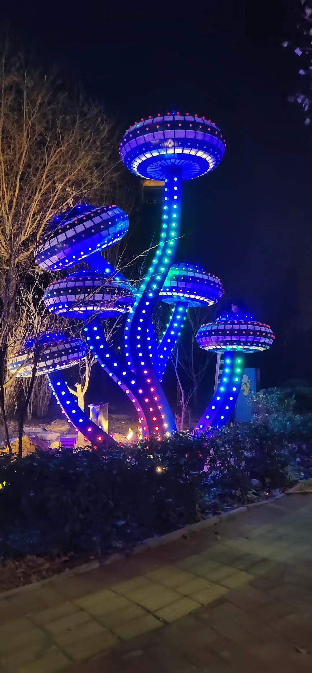 户外玻璃钢美陈景观雕塑创意灯光小品设计