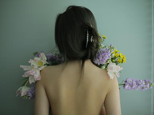 《陰天的郁金香》（個人主頁-ZNTE5MTc4NjQ=） - 人像攝影 - 站酷設計師攝影師徐彎彎原創(chuàng)素材 - 站酷ZCOOL