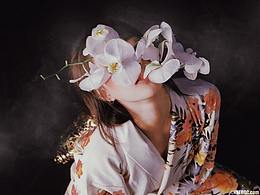 PHOTOGRAPH - CHARACTER