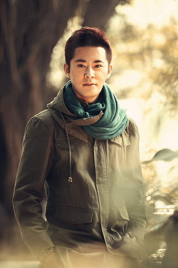 艺人宗峰岩任东修图