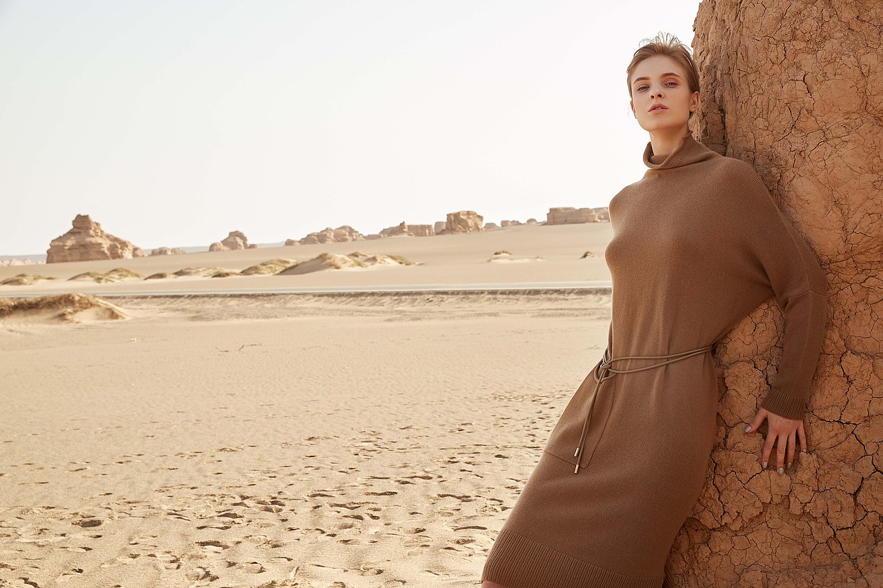 一组唯品会 羊绒衫（图ZMTAzMTQwMTY0） - 时尚/艺术摄影 - 站酷设计师huahua456原创素材 - 站酷ZCOOL