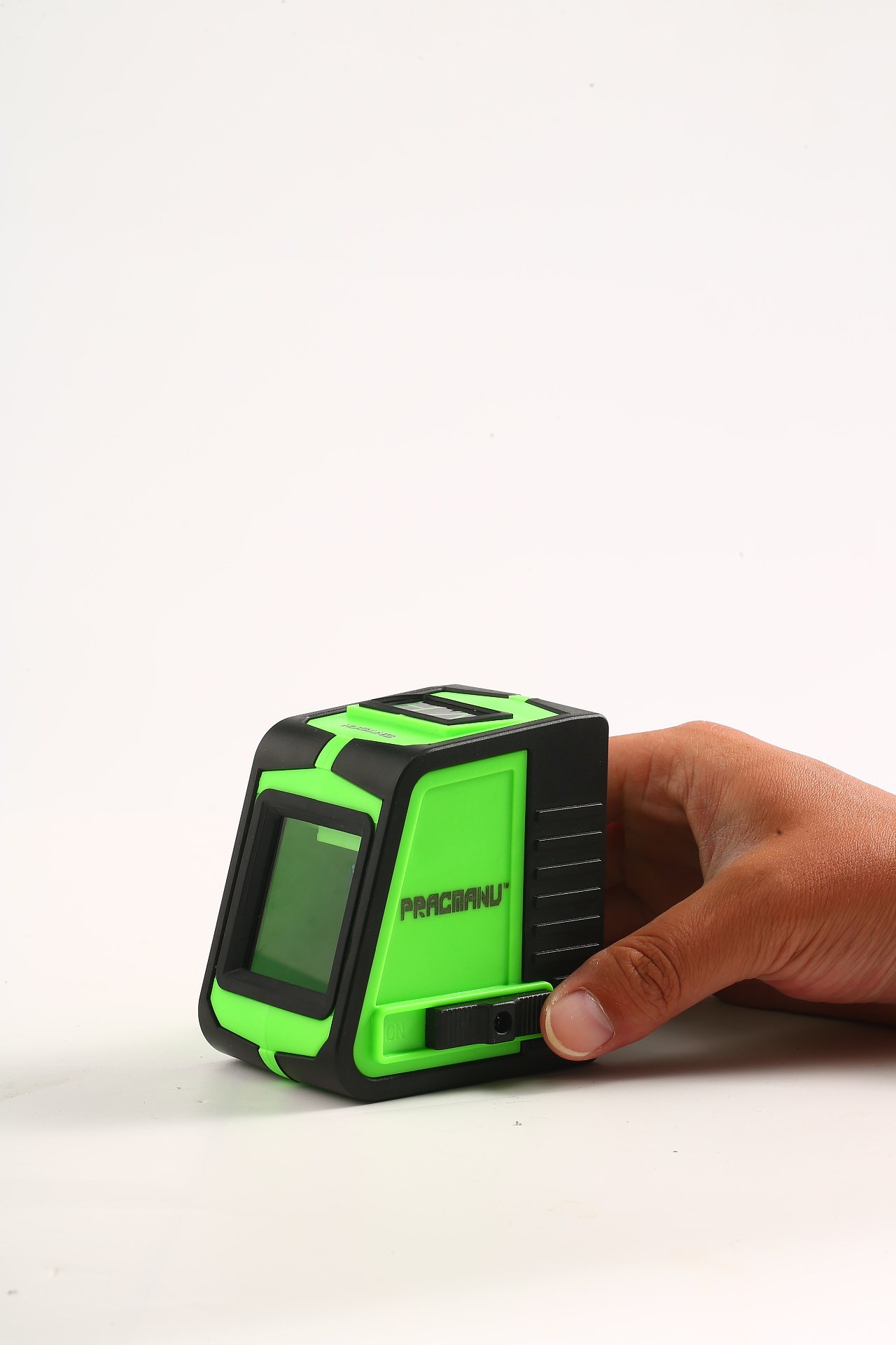 绿色水平仪拍摄详情精修制作|摄影|产品摄影|图层视觉电商设计 - 原创