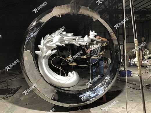 售楼部鱼跃龙门雕塑摆件 不锈钢镜面水景圆环雕塑