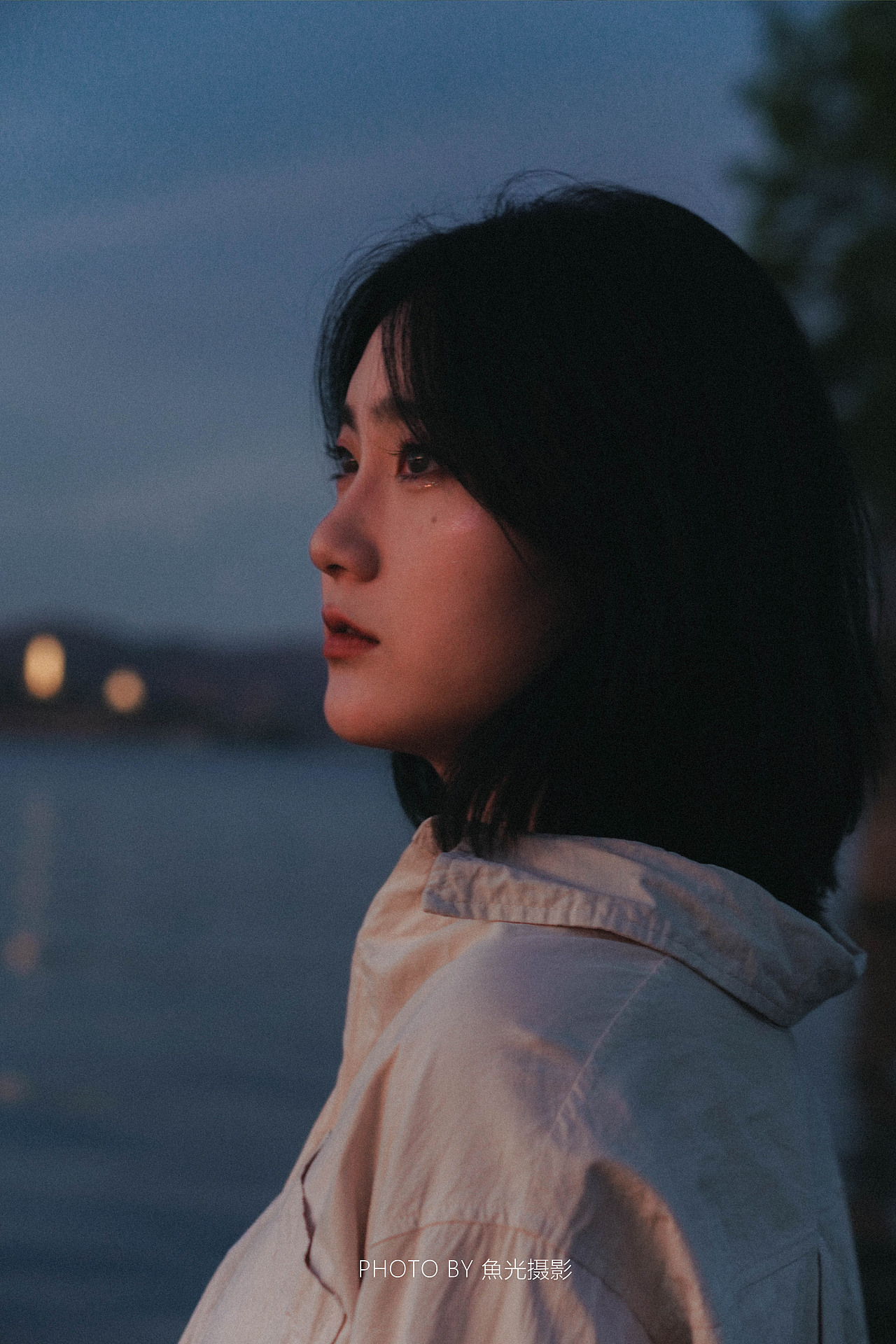 魚光 ｜ 洱海边的晚风（图ZMjc0NDk0Mzgw） - 人像摄影 - 站酷设计师屁屁鱼籽原创素材 - 站酷ZCOOL