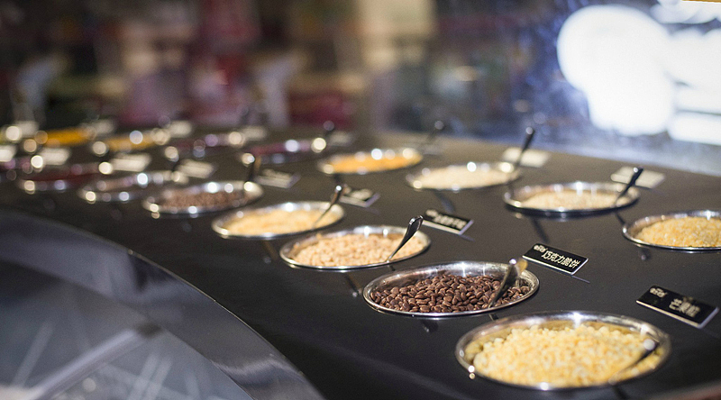 蒂蘭圣雪Deluxe Store暨新品上市活動（圖ZNjE5NTE5MDQ=） - 移動端網(wǎng)頁 - 站酷設(shè)計師黃_義原創(chuàng)素材 - 站酷ZCOOL