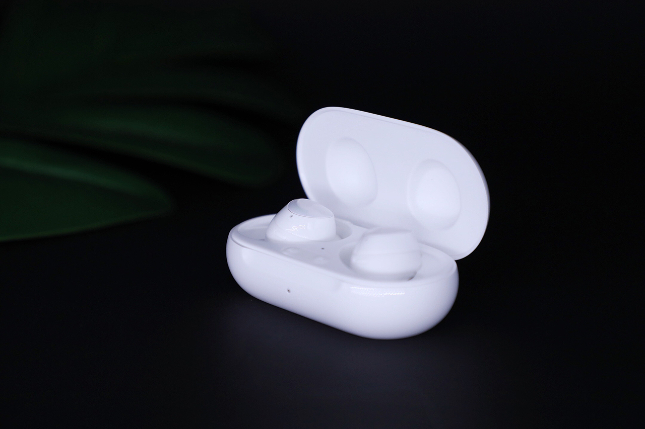 三星Galaxy buds plus 真无线耳机 AKG高标准调教
