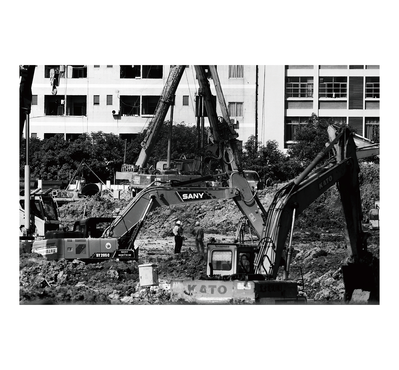 东莞《城市英雄》影视设计（图ZMTk2MDg3MzIw） - 环境/建筑摄影 - 站酷设计师肯德基炸薯条原创素材 - 站酷ZCOOL