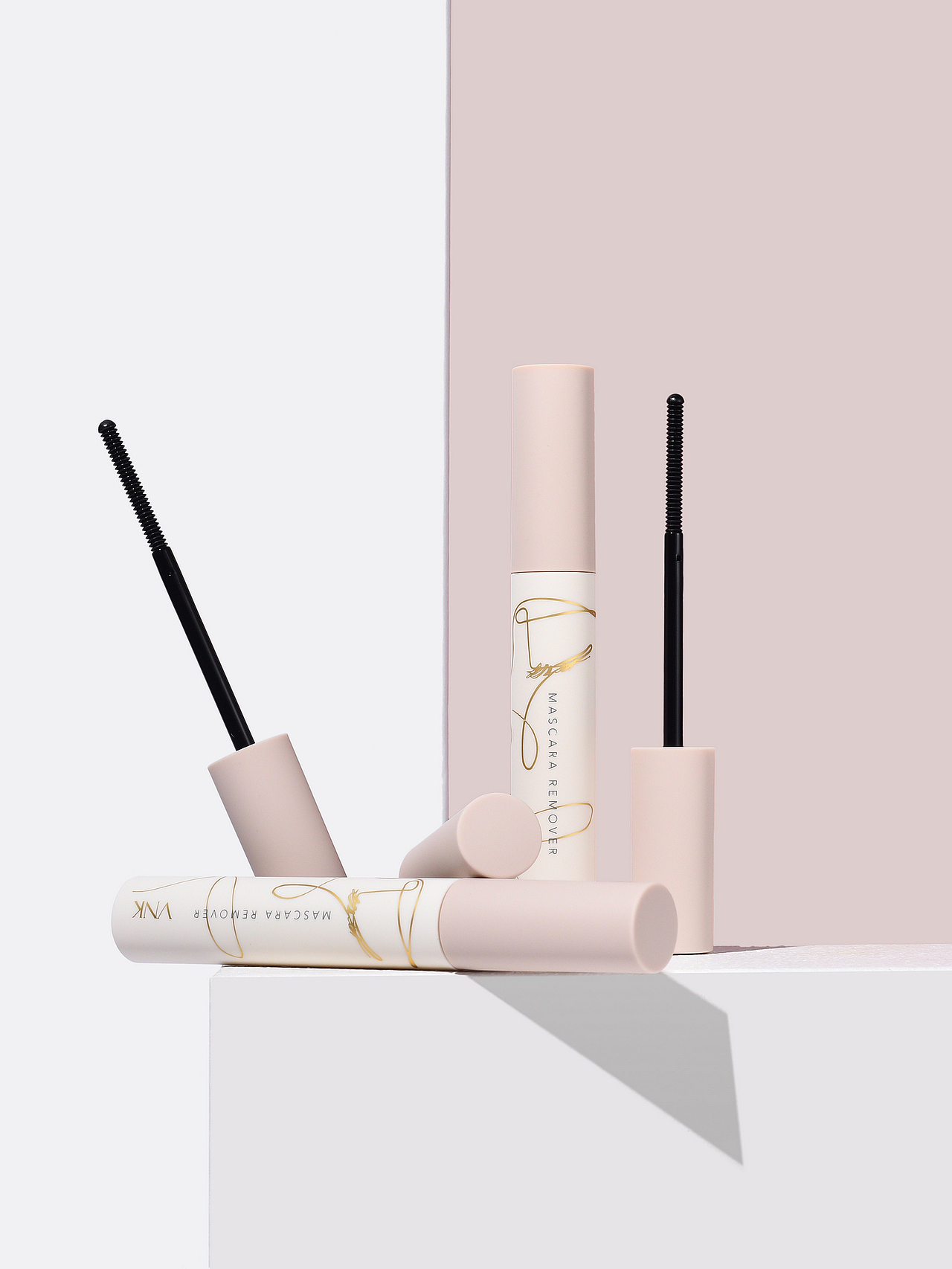 睫毛膏化妆品拍摄美妆（图ZMjY1MDAzMDcy） - 产品摄影 - 站酷设计师sf_路一原创素材 - 站酷ZCOOL