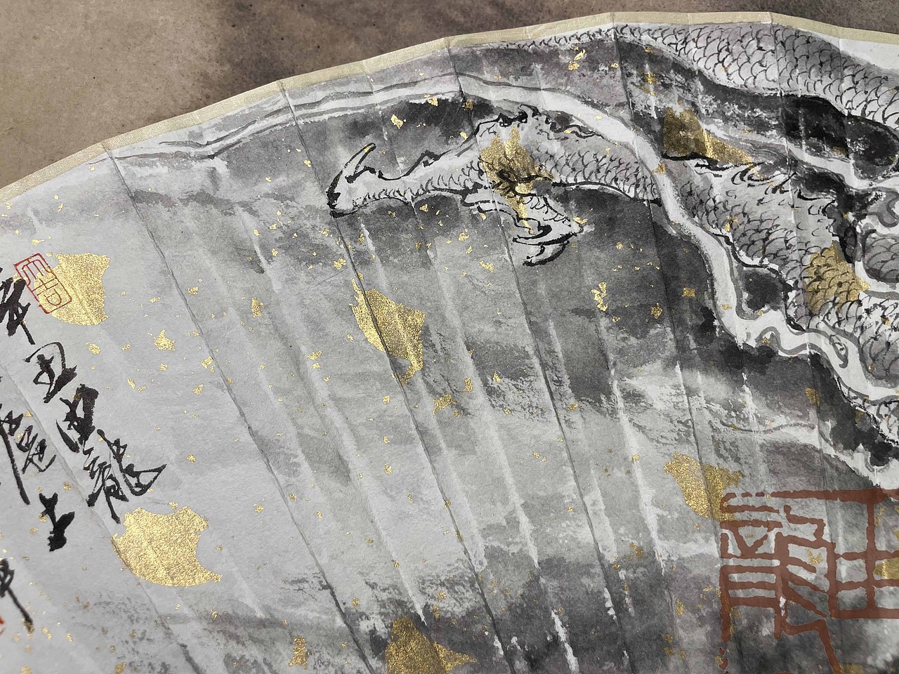 由龍#中华民族龙纹研究——扇面定制