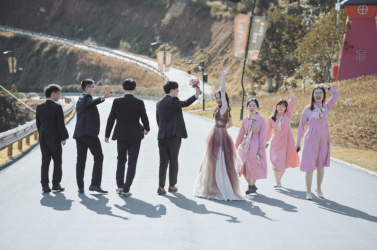 B&L（图ZMzMxNDg5MDIw） - 婚礼摄影 - 站酷设计师黄必腾原创素材 - 站酷ZCOOL