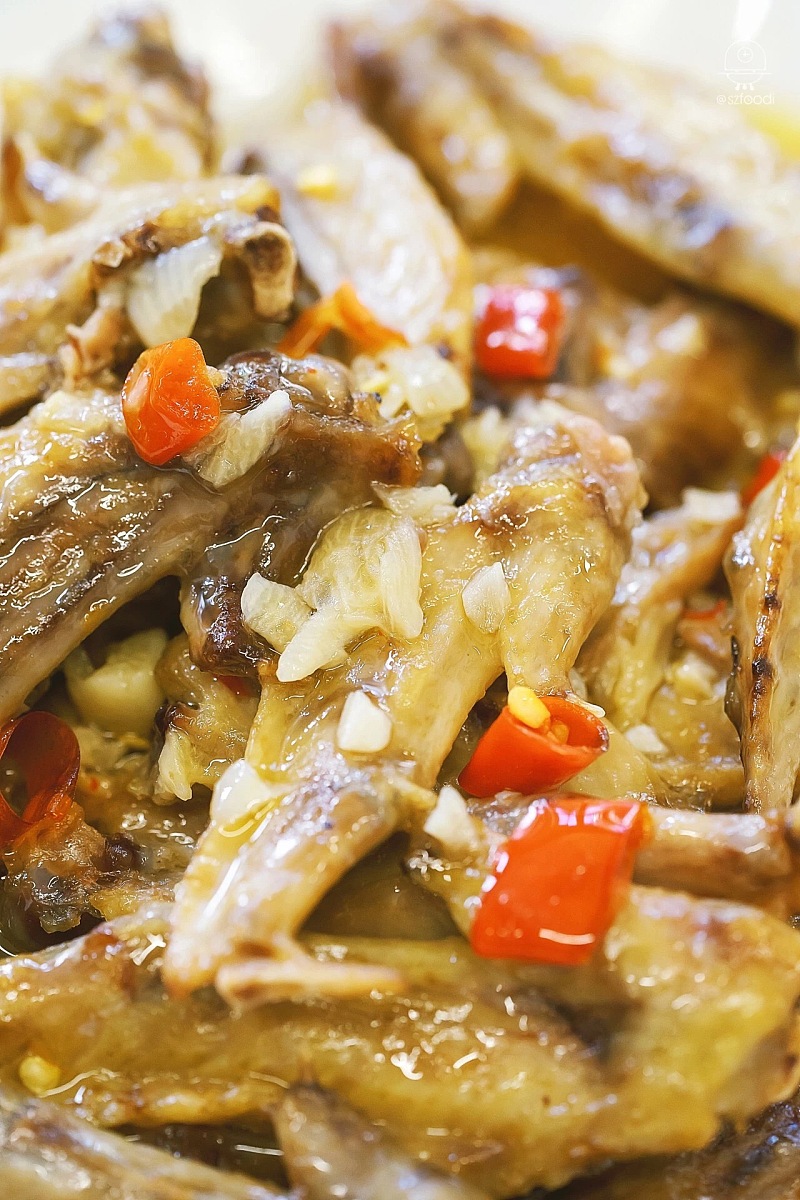 这家店卖的菠萝包,让我想到了4个字