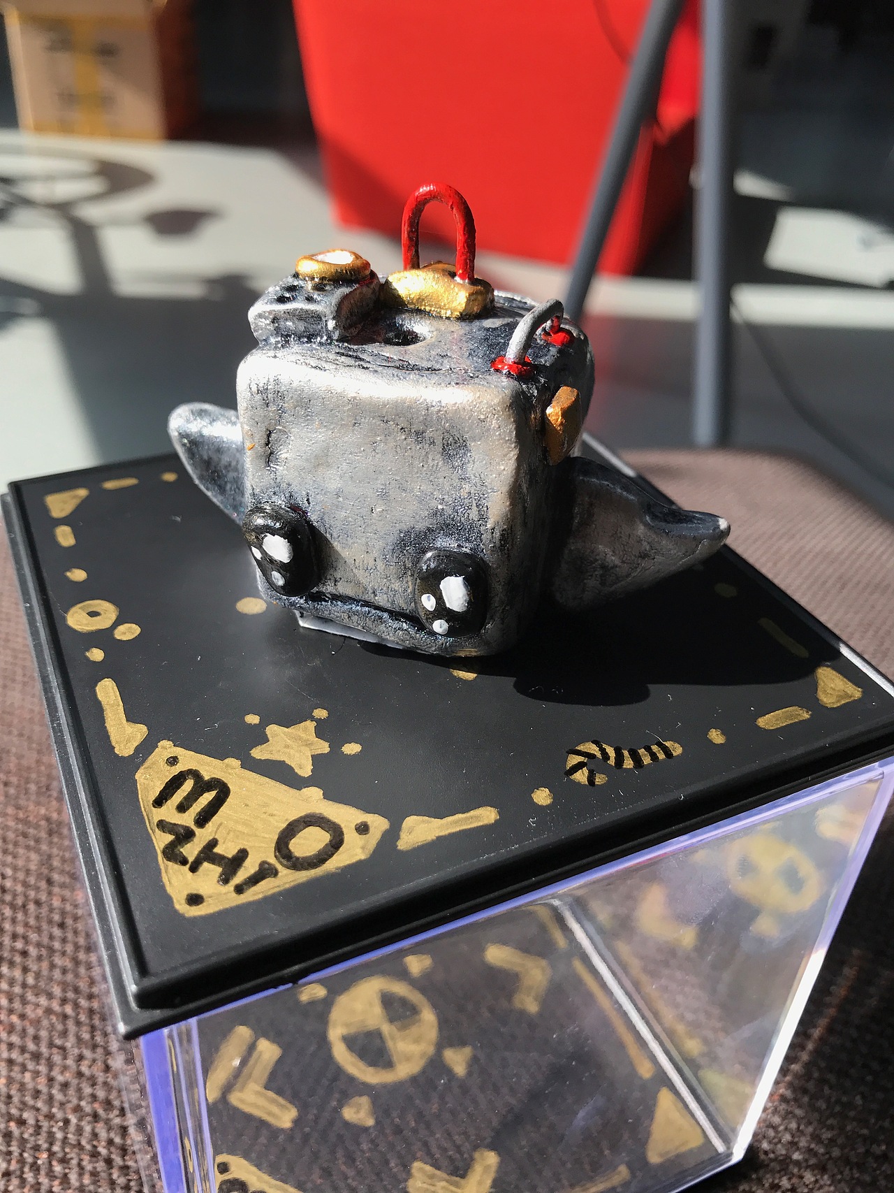 纯手工墨汁小鲸鱼