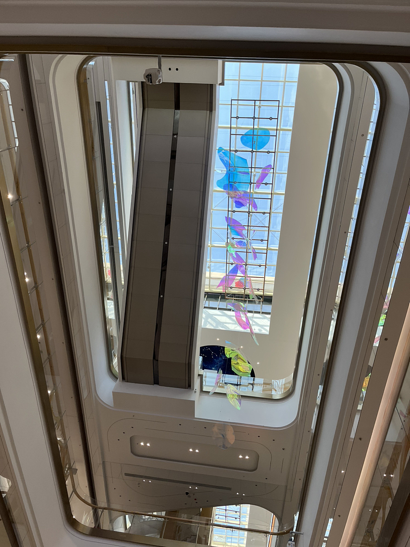 商场中庭吊饰装置，商业美陈，蚂蚁美陈（图ZMzE4NDMyNDcy） - 其他手工艺 - 站酷设计师蚂蚁美陈原创素材 - 站酷ZCOOL