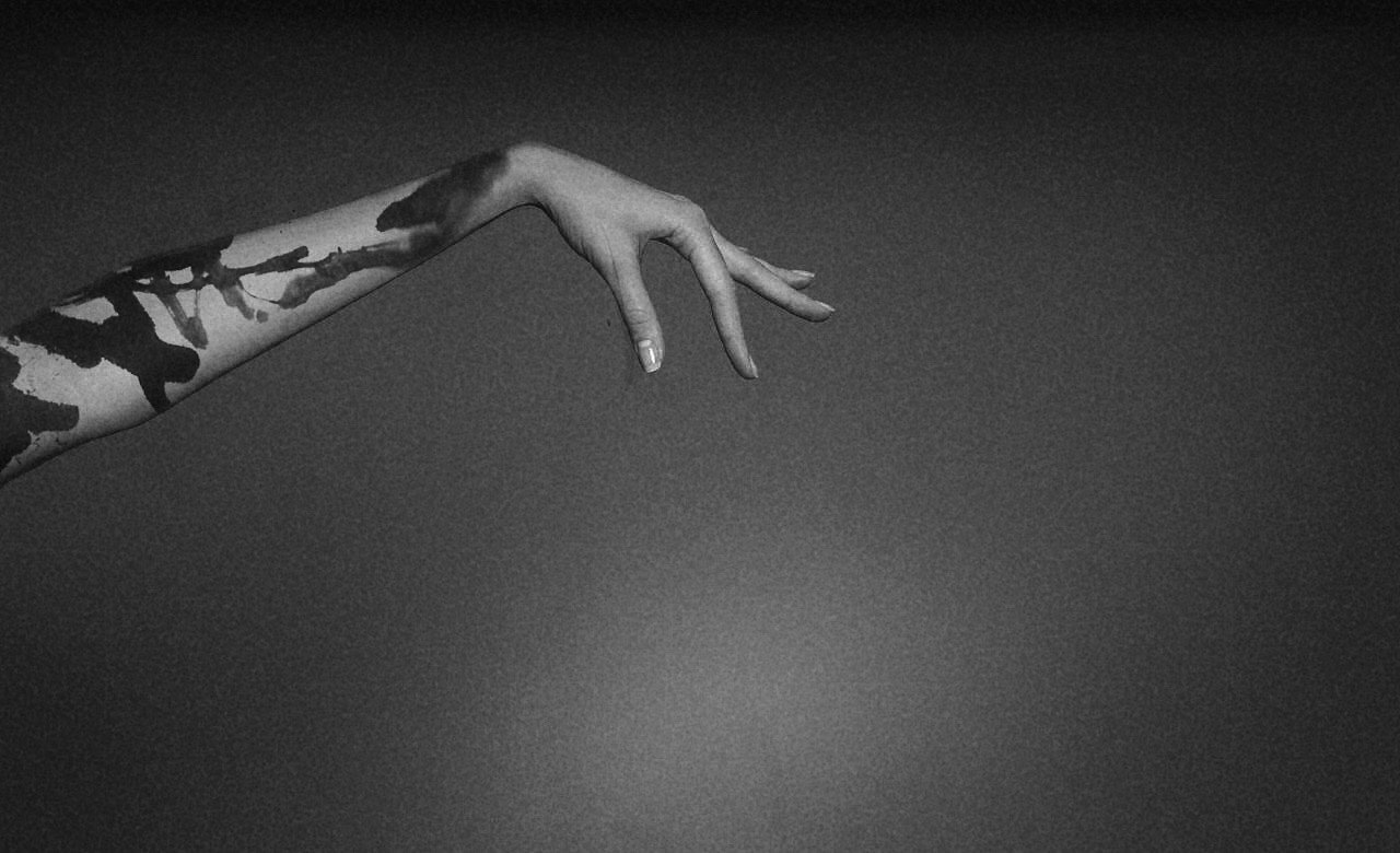 李纹肆纹身设计图