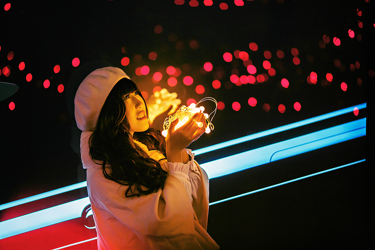 霓虹灯下（图ZNjkwMzg4OTI=） - 人像摄影 - 站酷设计师奈何Virtues原创素材 - 站酷ZCOOL