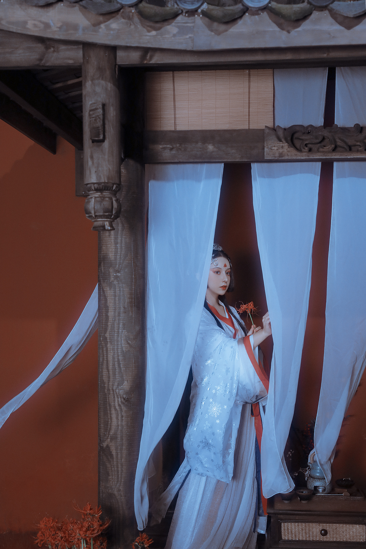 【彼岸花引】