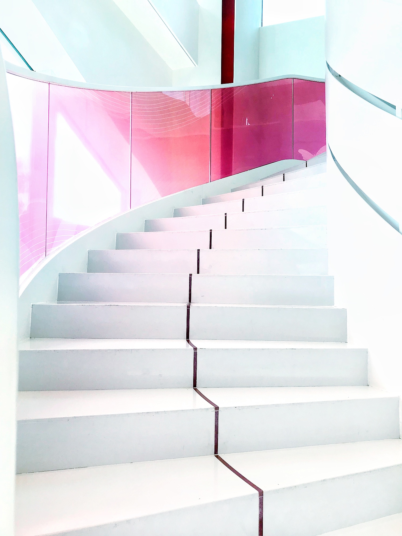 手机摄影。南京中海左岸澜庭售楼处。（图ZMTY3MTI1Mjg4） - 人文/纪实摄影 - 站酷设计师南京如一商业摄影原创素材 - 站酷ZCOOL