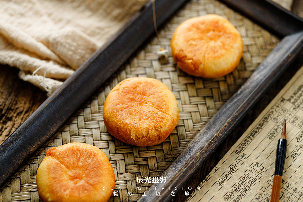 传统美食《肉松饼》|摄影|静物|辰光文化传媒2019 - 原创作品 - 站酷 (ZCOOL)