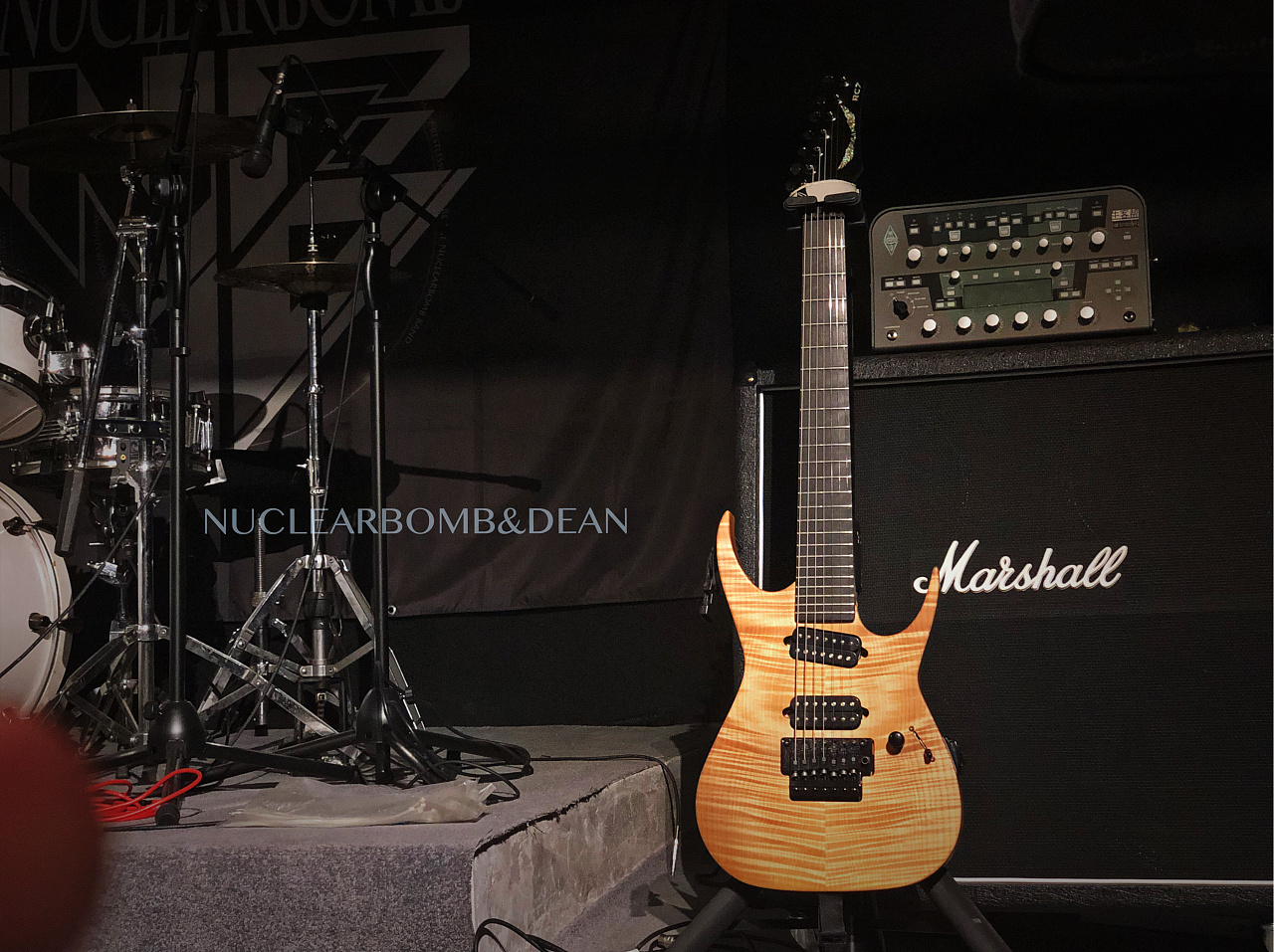 世界著名电吉他品牌dean guitar  中国地区代言人  nuclearbomb 牛客