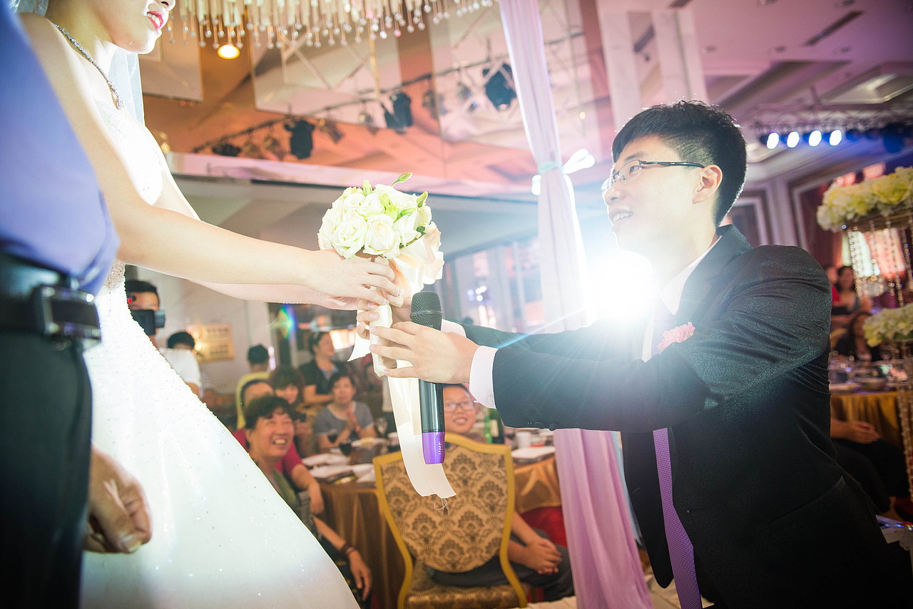 摄影师胡克婚礼跟拍作品 (武汉)（图ZMjAxMDI5MzY=） - 人文/纪实摄影 - 站酷设计师胡克原创素材 - 站酷ZCOOL