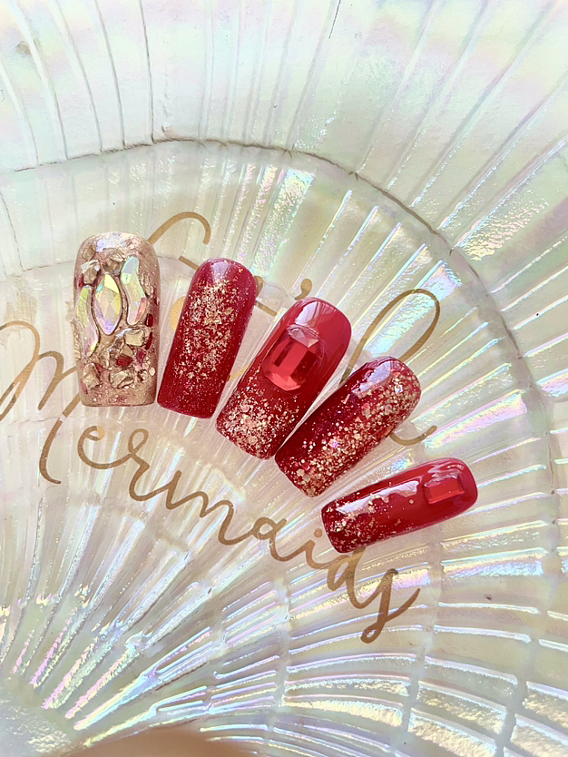 新年,指尖上的一点红~