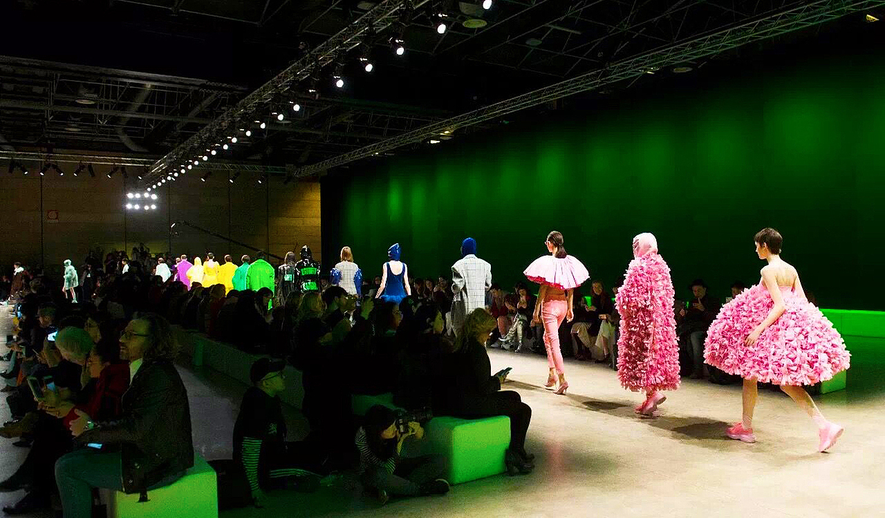 2018 / ANNAKIKI 2018A/W MILAN FASHION WEEK