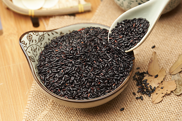 黑色养生食疗 黑芝麻 黑豆 黑米（图ZNDEyOTMwNjQ=） - 产品摄影 - 站酷设计师guancaixia尚心原创素材 - 站酷ZCOOL