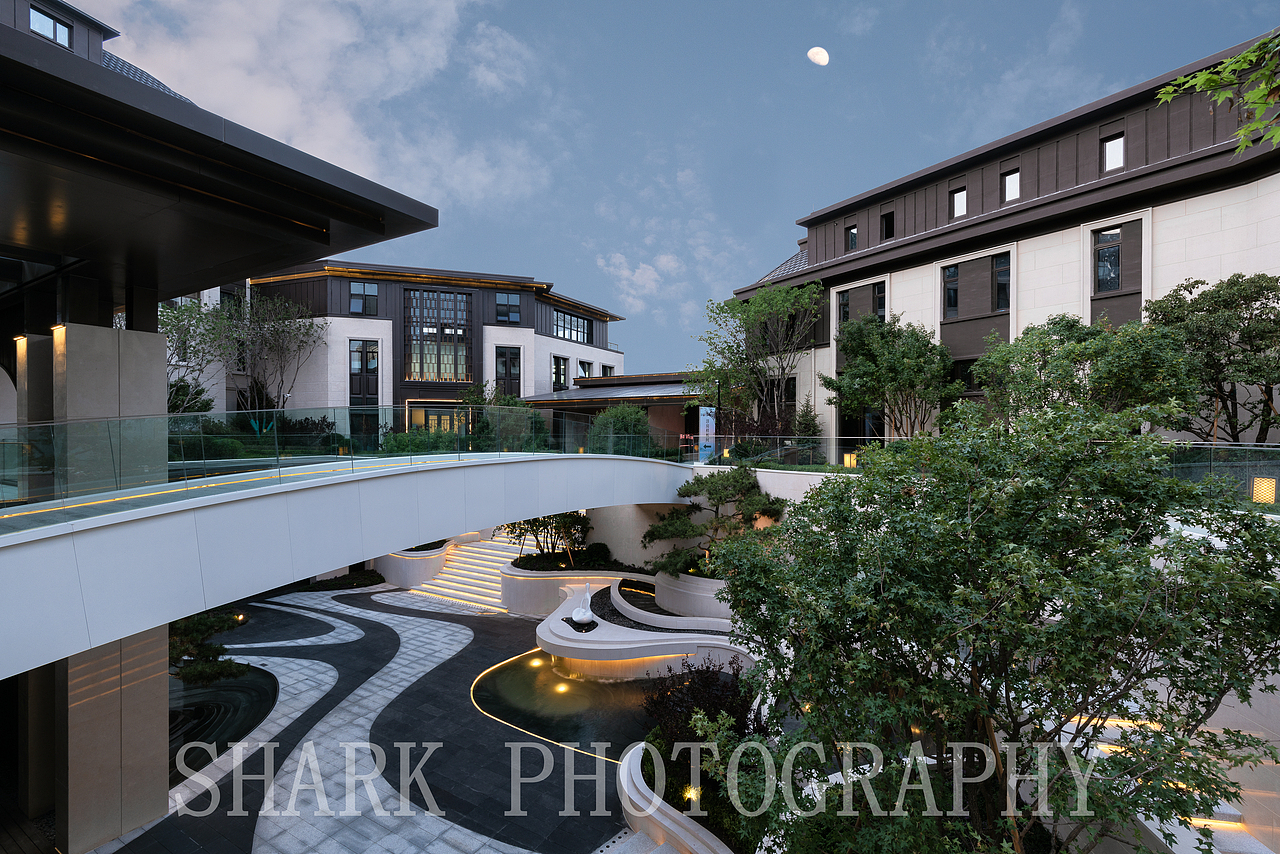 空間攝影 | 沈陽(yáng)華潤(rùn)八號(hào)院（圖ZMTY3OTcwMjA4） - 環(huán)境/建筑攝影 - 站酷設(shè)計(jì)師SharkXZ原創(chuàng)素材 - 站酷ZCOOL