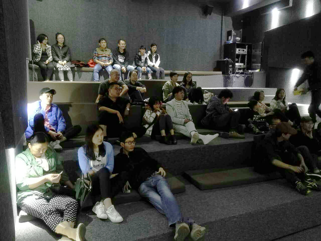 海报以及logo（图ZMTAwNTM4MDI4） - 海报 - 站酷设计师churchilllx原创素材 - 站酷ZCOOL