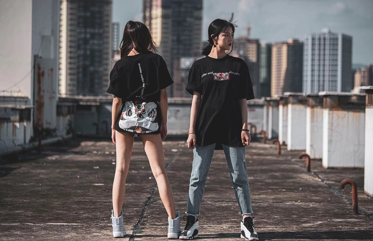 美潮与国潮的结合（图ZMTk3NzQ5MDMy） - 休闲/流行服饰 - 站酷设计师musclepineapple原创素材 - 站酷ZCOOL