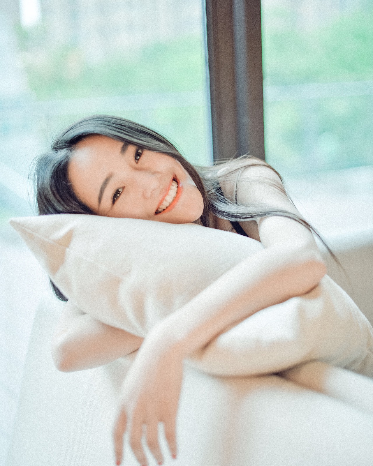 心里有着那么一个甜蜜（图ZNTA5NzMwNzI=） - 人像摄影 - 站酷设计师丁典原创素材 - 站酷ZCOOL