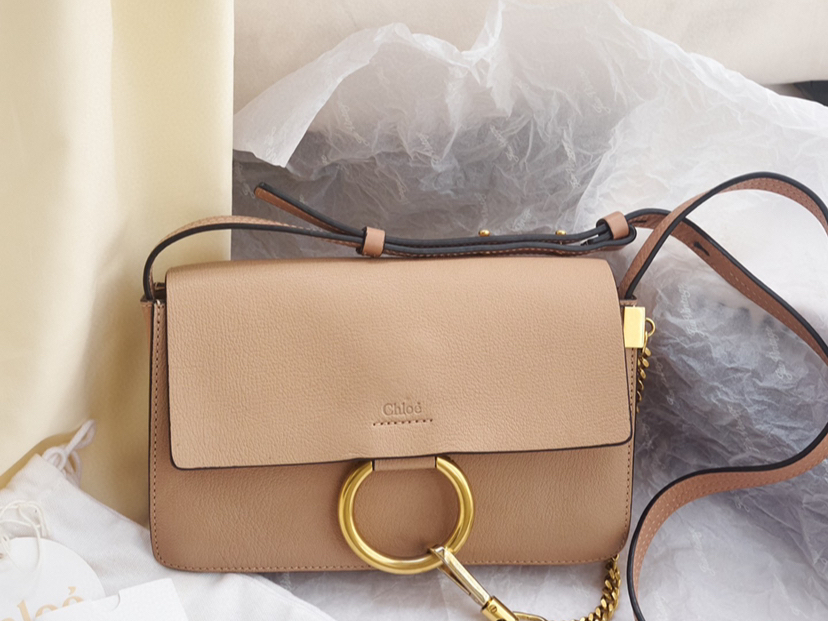 Chloe faye小号细节_joyiGuan-站酷ZCOOL