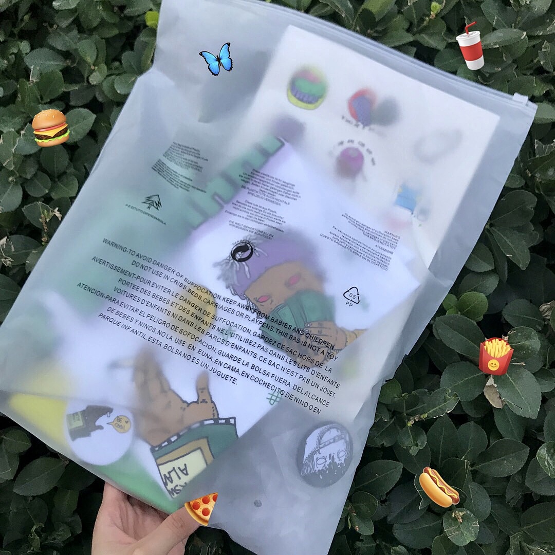 原创插画手绘涂鸦SPOTGUY 周边产品图