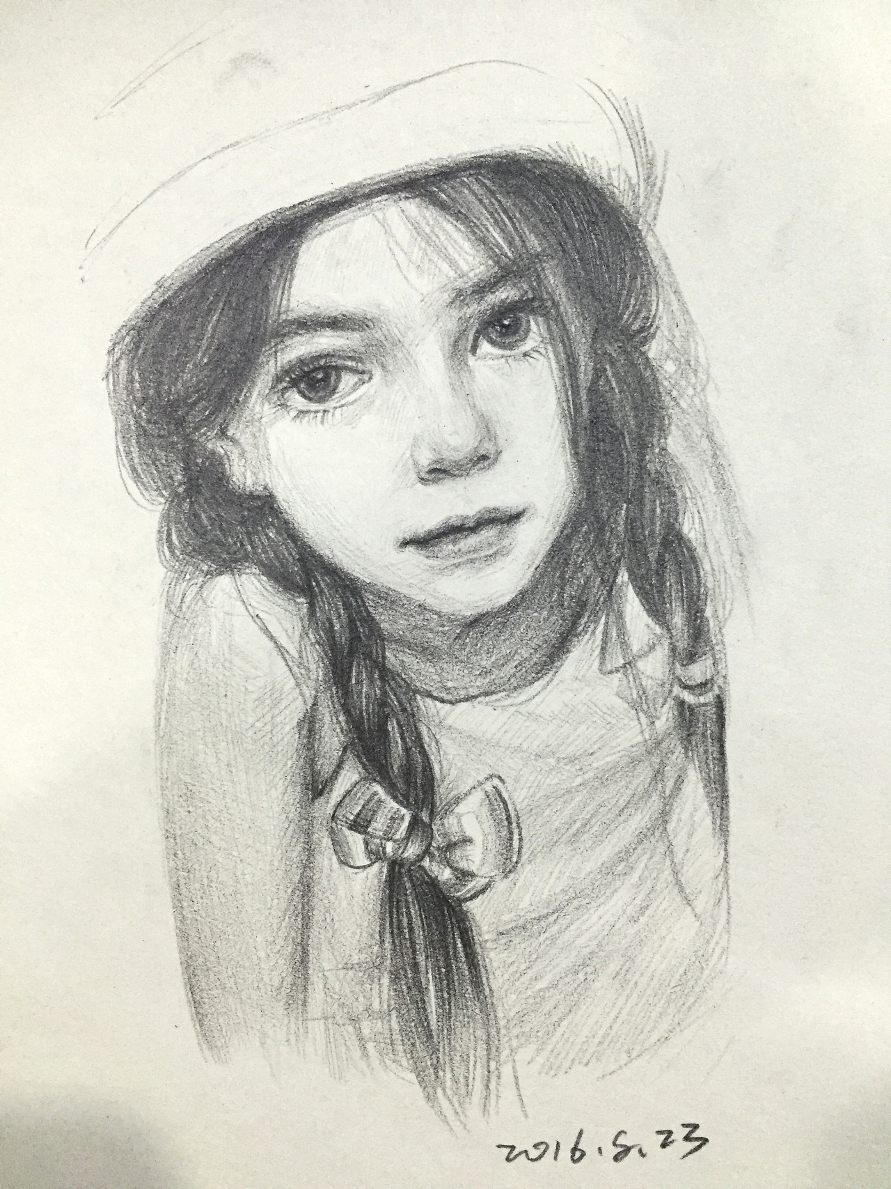 素描那些让我心动的女孩儿画着开心