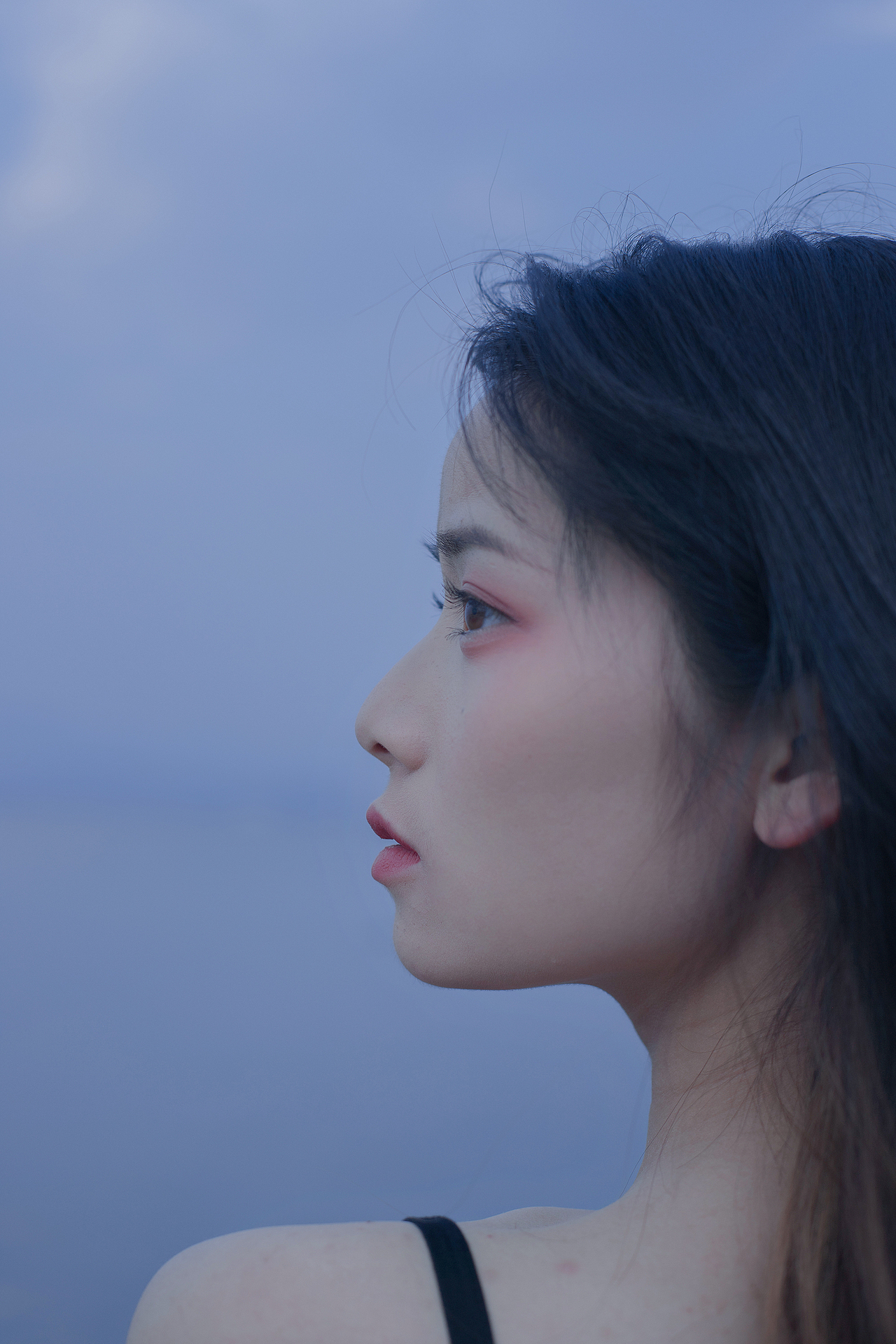 深藏大海（图ZMjUxMDA3NjE2） - 人像摄影 - 站酷设计师gugufhf原创素材 - 站酷ZCOOL