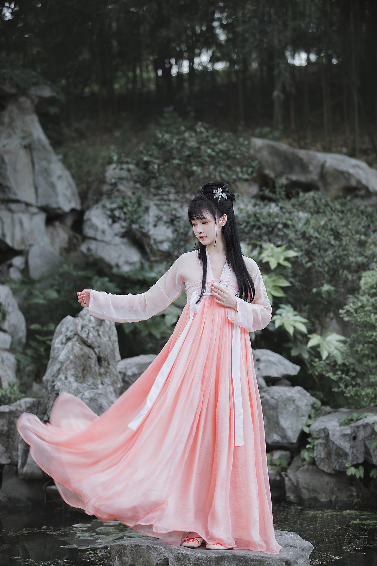 山有木兮木有枝